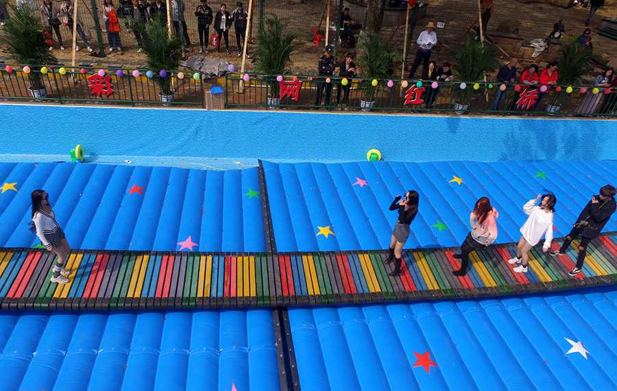 網紅橋游樂設備廠家 網紅橋游樂設備廠家