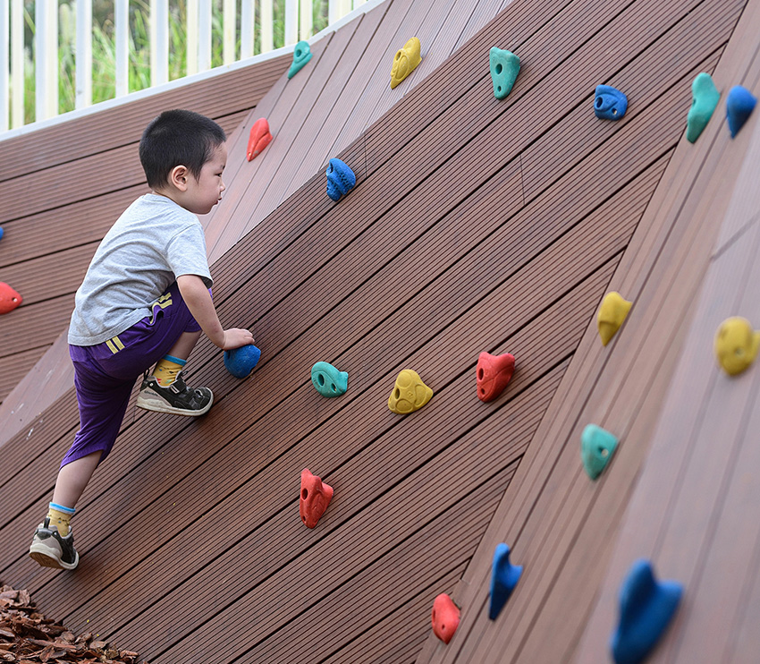 兒童攀巖墻設施 兒童攀巖墻設施