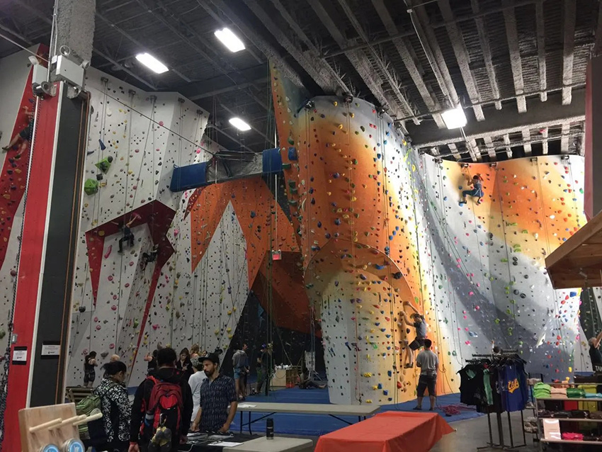 攀巖墻設施公司