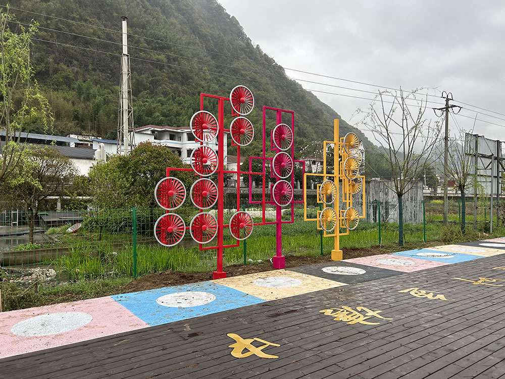 戶外游樂設施 戶外游樂設施