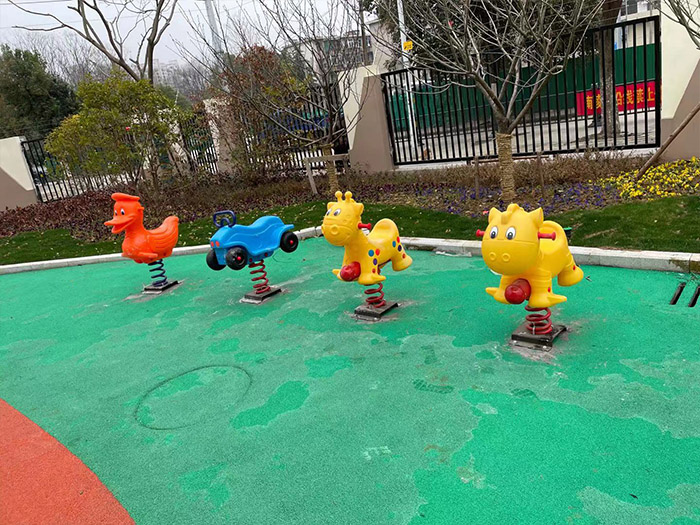 搖搖馬兒童游樂設(shè)備