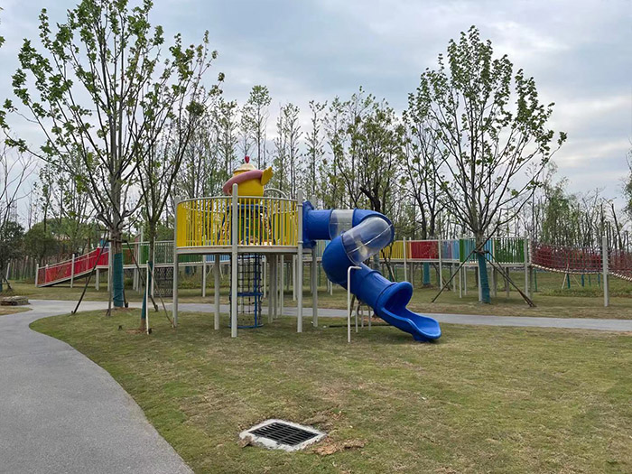 組合滑梯設(shè)備定制 組合滑梯設(shè)備定制