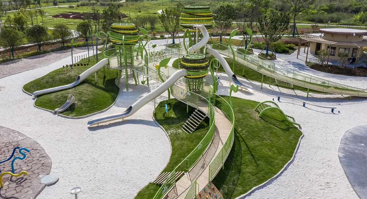 不銹鋼滑梯設備