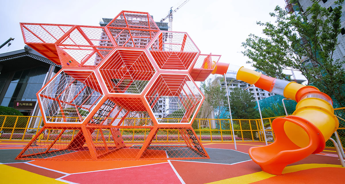 非標游樂設備廠家