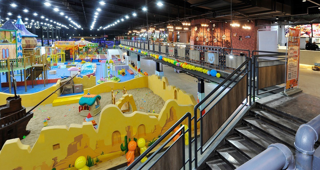 室內(nèi)游樂場設(shè)備廠家 室內(nèi)游樂場設(shè)備廠家