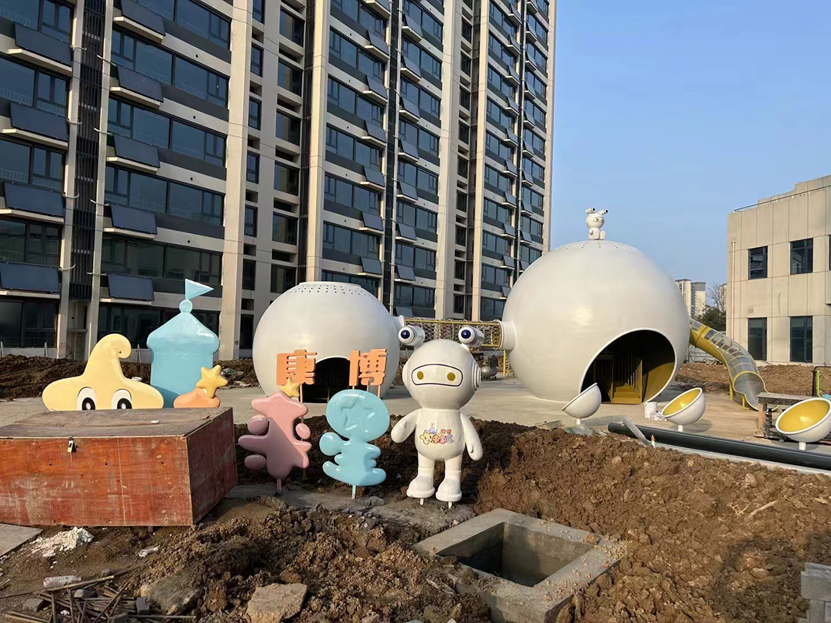 非標游樂設備廠家