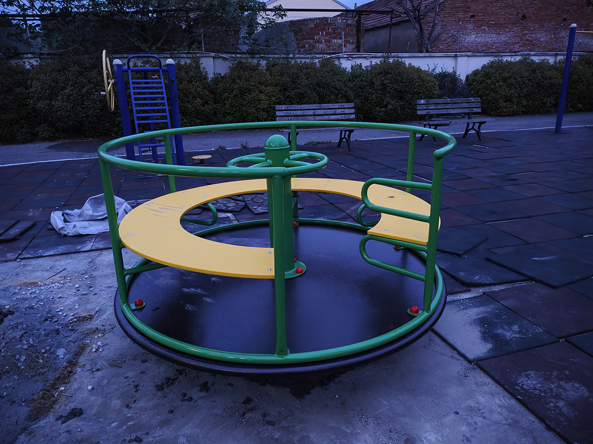 兒童游樂設備廠家