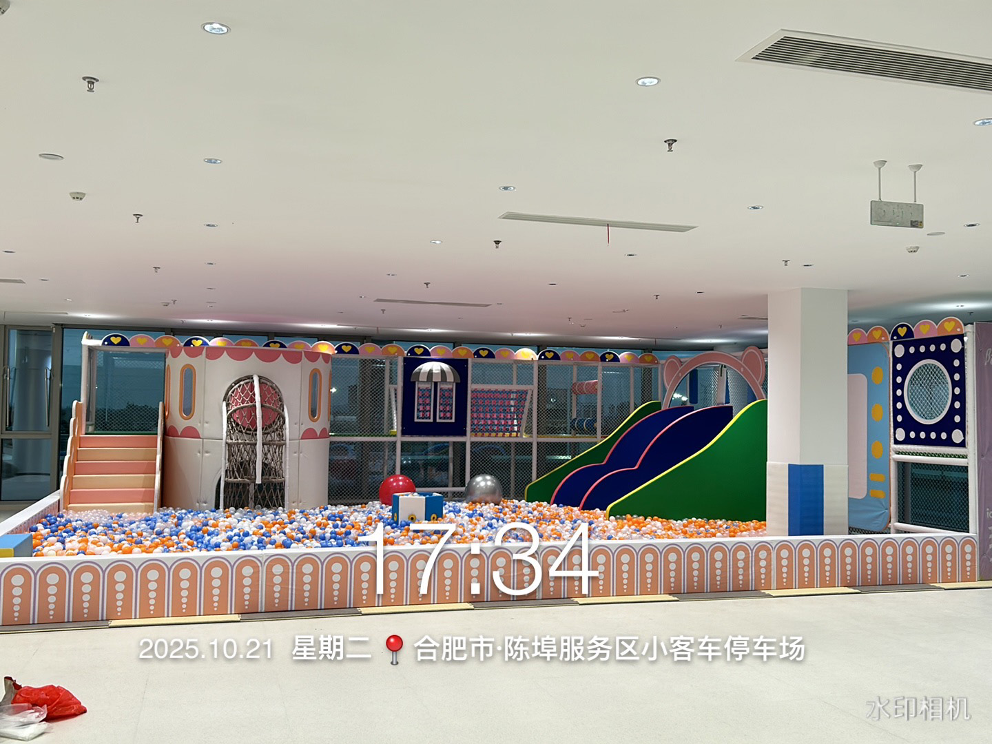 淘氣堡游樂設備廠家